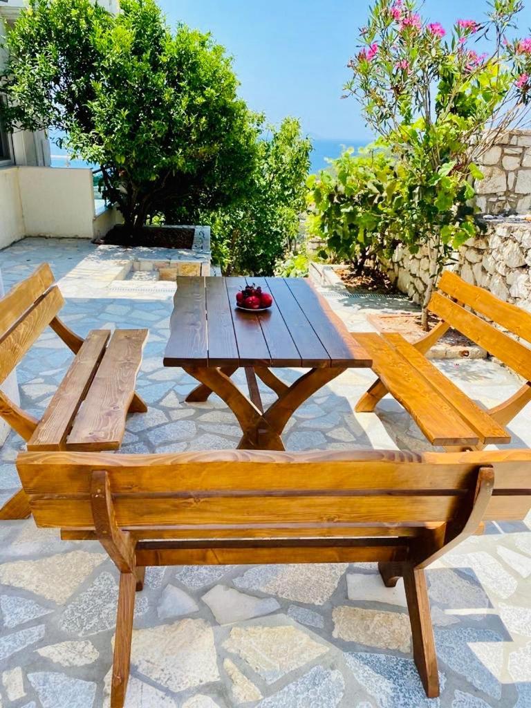 Mistral Inn Himarë Extérieur photo